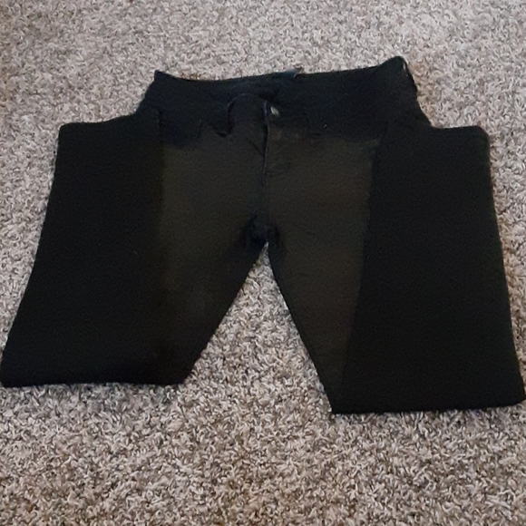 Forever 21 Pants - Forever 21 black skinny pants size 26